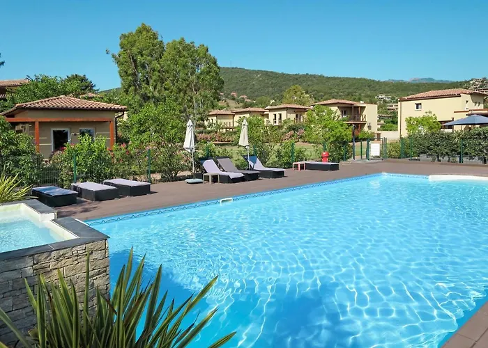 Apartment Marina Di Favone-3 By Interhome